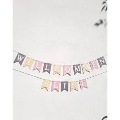 Girlande Willkommen in zarten Pastellfarben auf Wunsch personalisiert