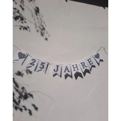 Girlande zur silbernen Hochzeit Jubiläum 25 Jahre in Silber und Weiß