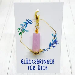 Glücksbringer Frühlingslicht Kerze goldfarben / flieder – Handgemachter Anhänger als Geschenk