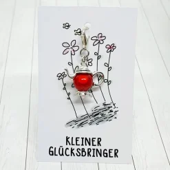 Glücksbringer Kanne silberfarben/rot – Charm-Anhänger für Heißgetränkeliebhaber