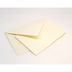 Glückwunsch Karte mit bunter Wimpelkette und persönlichem Namen zur Taufe