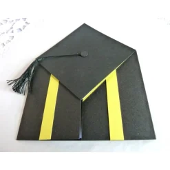 Glückwunschkarte, Klappkarte zur Promotion, Master, Bachelor, Abitur, mit klappbaren Doktorhut, Doktorhutkarte