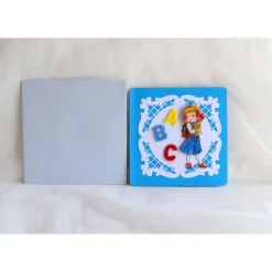 Glückwunschkarte zum Schulanfang blau-hellblau, Mädchen mit Filzbuchstaben ABC (8)