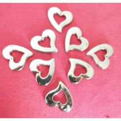 Goldene Streuteile Herzen – Deko für Hochzeit, Liebe, Valentinstag & Jubiläum – 3x3 cm – 20 Stück