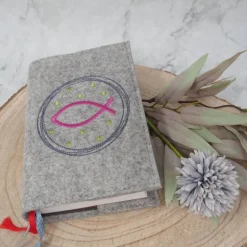 Gotteslobhülle aus Wollfilz