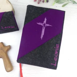 Gotteslobhülle, Bibelhülle aus Filz, anthrazit, mit Namen, tolle Geschenkidee zur Kommunion, Konfirmation oder Firmung