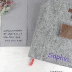 Gotteslobhülle Filz grau mit Kork, personalisiert – Bibelhülle & Gesangbuchhülle als Geschenk zur Kommunion, Konfirmation, Firmung