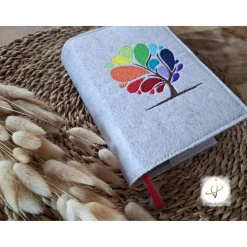 Gotteslobhülle Filz  Kommunion 2025 personalisierbar Regenbogen 