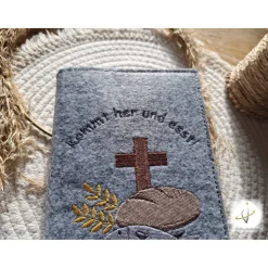 Gotteslobhülle Filz  Kommunion 2025 personalisierbar Jesus mit Kindern 