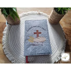 Gotteslobhülle Filz  Kommunion 2025 personalisierbar Jesus mit Kindern 