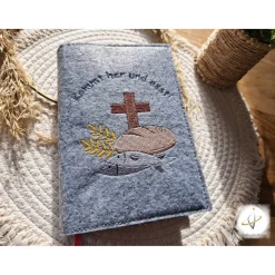 Gotteslobhülle Filz  Kommunion 2025 personalisierbar Jesus mit Kindern 
