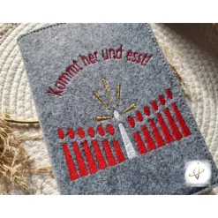Gotteslobhülle Filz  Kommunion 2025 personalisierbar Jesus mit Kindern rot "Kommt her und esst!" Einband Gotteslob