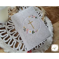 Gotteslobhülle Filz  Kommunion 2025 personalisierbar Regenbogen 