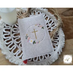 Gotteslobhülle Filz  Kommunion 2025 personalisierbar Regenbogen 