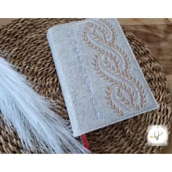 Gotteslobhülle Filz Kommunion 2025 personalisierbar Herz Schmetterlinge "Kommt her und esst!" Einband