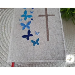 Gotteslobhülle Filz  Kommunion 2025 personalisierbar Schmetterlinge blau 