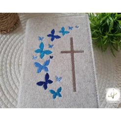 Gotteslobhülle Filz  Kommunion 2025 personalisierbar Schmetterlinge blau 