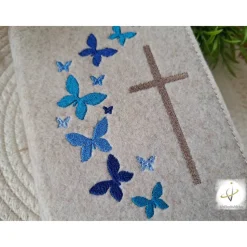 Gotteslobhülle Filz  Kommunion 2025 personalisierbar Schmetterlinge blau 