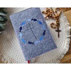 Gotteslobhülle Filz Kommunion 2025 kommt her und esst! personalisierbar Einband Handgemachte Filzhülle Fische blau