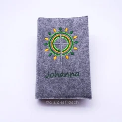 Gotteslobhülle, grauer Filz mit blauem Muster, personalisierbar