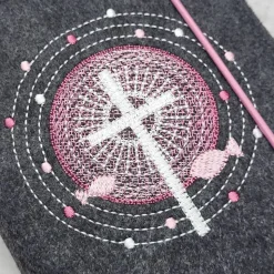 Gotteslobhülle/Gotteslobeinband strahlendes Kreuz