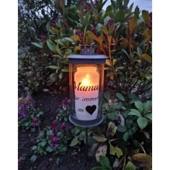 Grablaterne mit Stab individuell gestaltet, Trauerlicht, Erinnerungslaterene, Grablicht