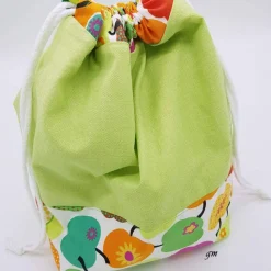 Grüner Stoffbeutel mit Zugband – Frühlingstasche für Osternest, Geschenke & Aufbewahrung