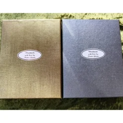 Große Festliche Schmuckschachtel/-Etui 18,3x13,9x3,6cm Geschenkverpackung für Collier/Schmuckset Gold Struktur+Hochglanz