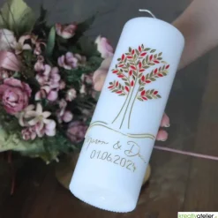 Große Hochzeitskerze Lebensbaum und Eheringe, personalisierbar, Rubin/Gold, Hochzeitsgeschenk, edle Hochzeitsdeko