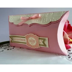 Große Pillowbox Verpackung zur Geburt/Taufe in rosa für ein Mädchen