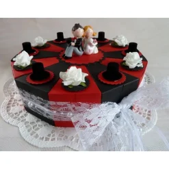 Große Schachteltorte Hochzeitstorte Geldgeschenktorte zur Hochzeit Geldgeschenk in Rot/Schwarz