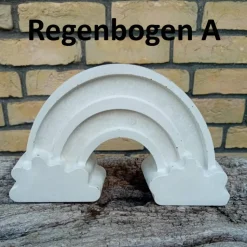 Großer Regenbogen aus Beton für Grabschmuck oder Gedenkecke, 2. Wahl