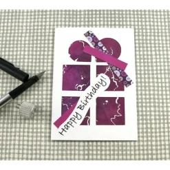 Grußkarte **HAPPY BIRTHDAY** von ZWEIFARBIG in Geschenkform, Seide