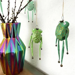 Grumpy Frog. Der ganz besondere Osterschmuck! Osterdeko, hängender Frosch