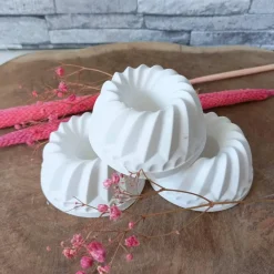 Gugelhupf Kerzenhalter aus Raysin – Handgemachter Kerzenständer für stilvolle Deko