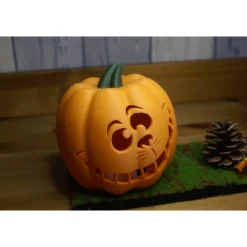 Halloween Kürbis Laterne mit Gesicht