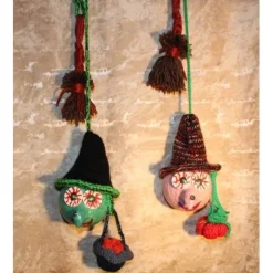 Halloweendeko KUGELHEXEN– Handgemachte Hexen aus Kunststoffkugeln für Deine Halloweenparty Hexenkessel Kürbis