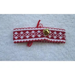 Halsband für Osterlamm Aidastoff bestickt, Kreuzstich rot weiß