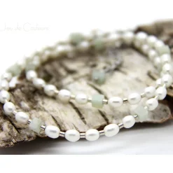 Halskette in Weiß aus Süßwasserzuchtperlen sowie Amazonit-Würfelchen in Lindgrün, auch als Brautschmuck, Accessoire