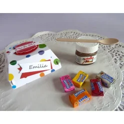 Hamburgerbox zur Einschulung / ABC-Schütze / Tischkarte befüllt mit Süßigkeiten und Holzlöffelchen