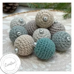 Handgefertigte gehäkelte Christbaumkugeln 10er-Set – nachhaltiger Weihnachtsschmuck Grau Creme Patina bruchsicher