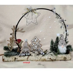 Handgefertigte Weihnachtsdekoration: Metallring auf Birkenästen mit Beleuchtung – Individuell & Einzigartig