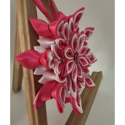 Handgefertigter Weihnachtsstern in Pink-Weiß, Durchmesser ca. 10-11 cm