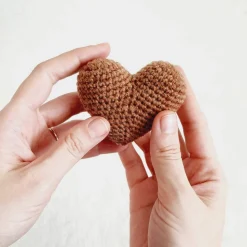 Handgefertigtes kleines Herz, Geschenke zum Muttertag