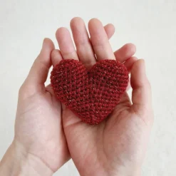 Handgefertigtes kleines Herz, Geschenke zum Muttertag