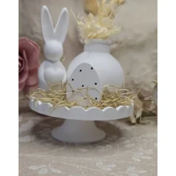 Handgefertigtes Raysin Oster-Set mit Hase, Ei & Vase auf Dekoteller