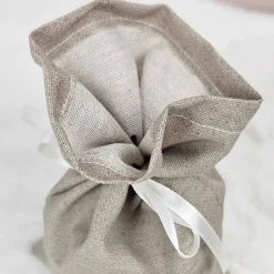 Handgemachte Adventskalendersäckchen aus Stoff – Adventskalender zum Befüllen