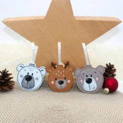 Handgemachte Filz-Christbaumanhänger - bestickt als Eisbär, Bär oder Reh in Kugelform