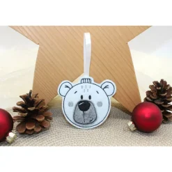 Handgemachte Filz-Christbaumanhänger - bestickt als Eisbär, Bär oder Reh in Kugelform