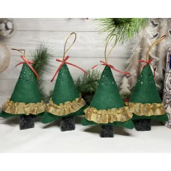 Handgemachte Filz-Tannenbäume als Weihnachtsanhänger  ca. 16 cm –grün mit Goldfransen rotem Band Glitzer festliche Deko